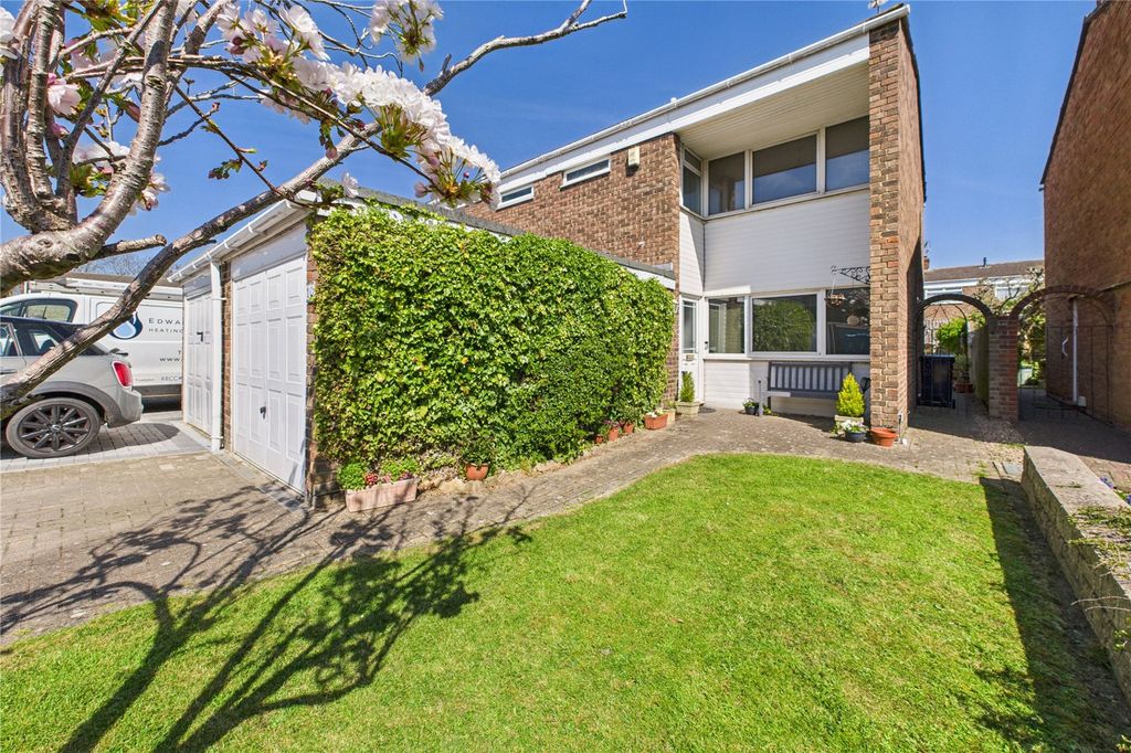 Property photo 1 of 26 Picture No. 01