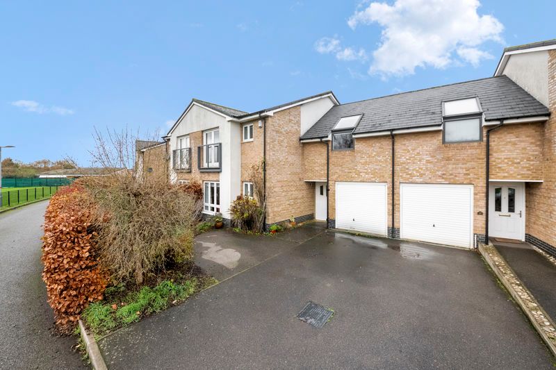 Property photo 1 of 30 Photo 27