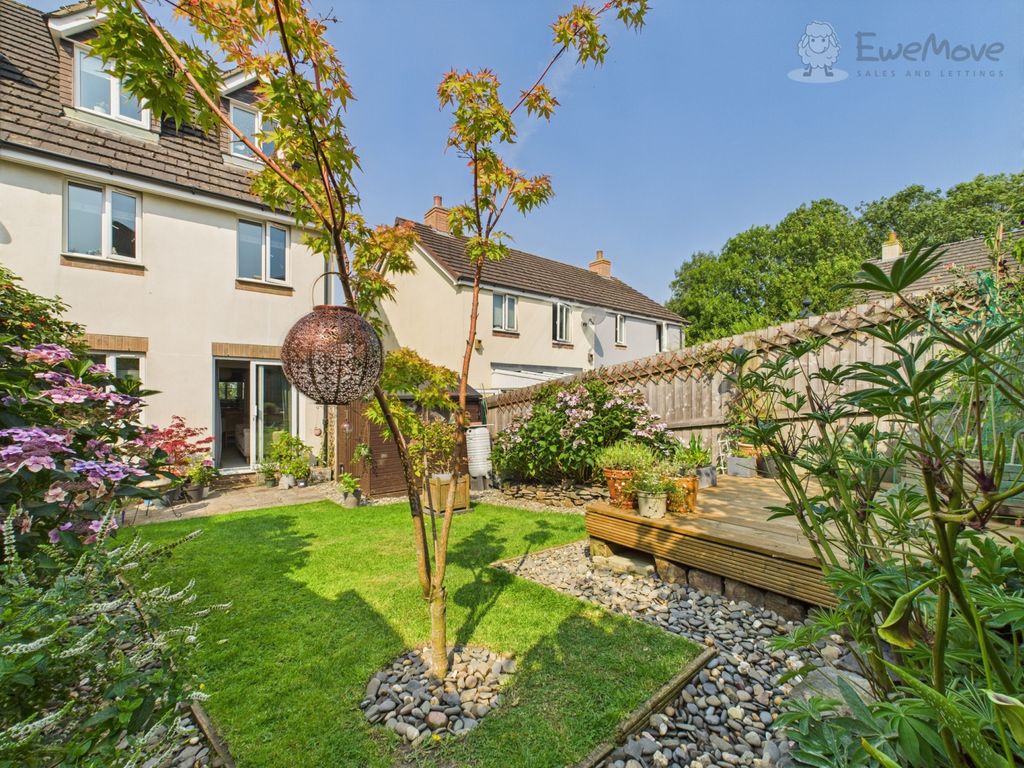 Property photo 2 of 16 Cam03640G0-Pr0058-Still013