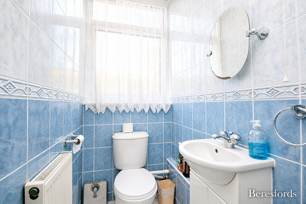 Property photo 3 of 14 Ground Floor Wc
