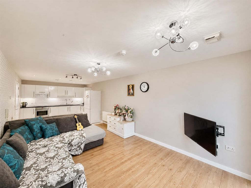 Property photo 3 of 9 Reception Room