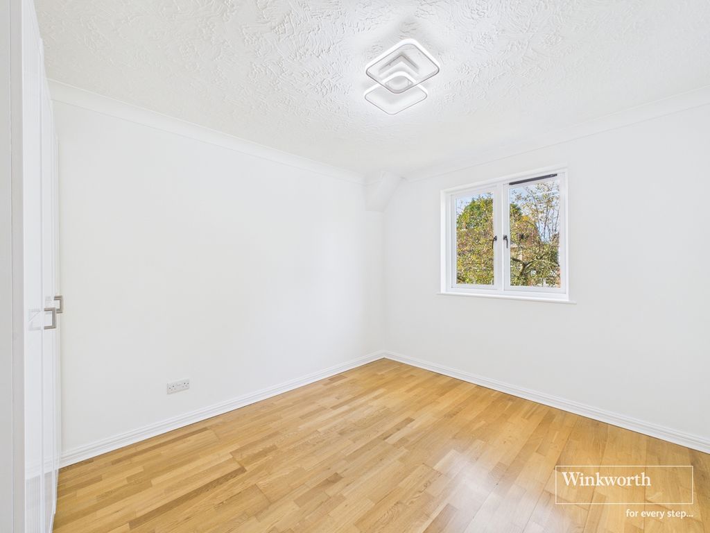 Property photo 2 of 6 Photograph