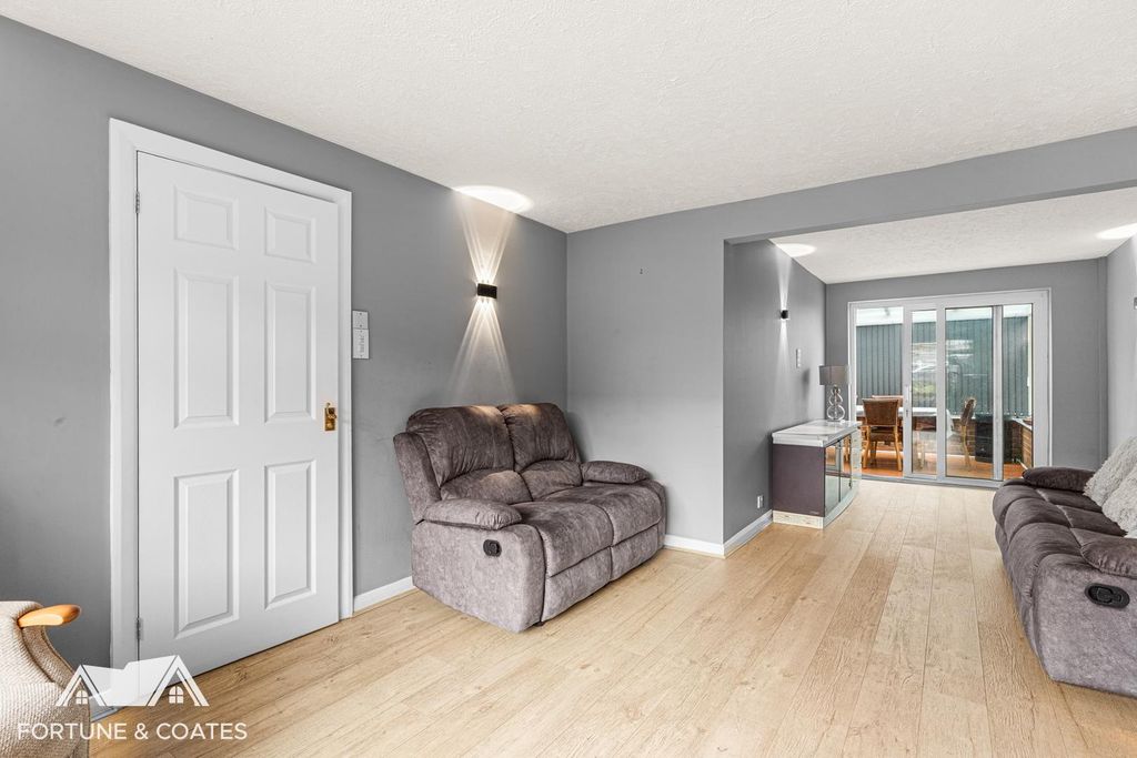 Property photo 3 of 25 Deerpark_11.Jpg
