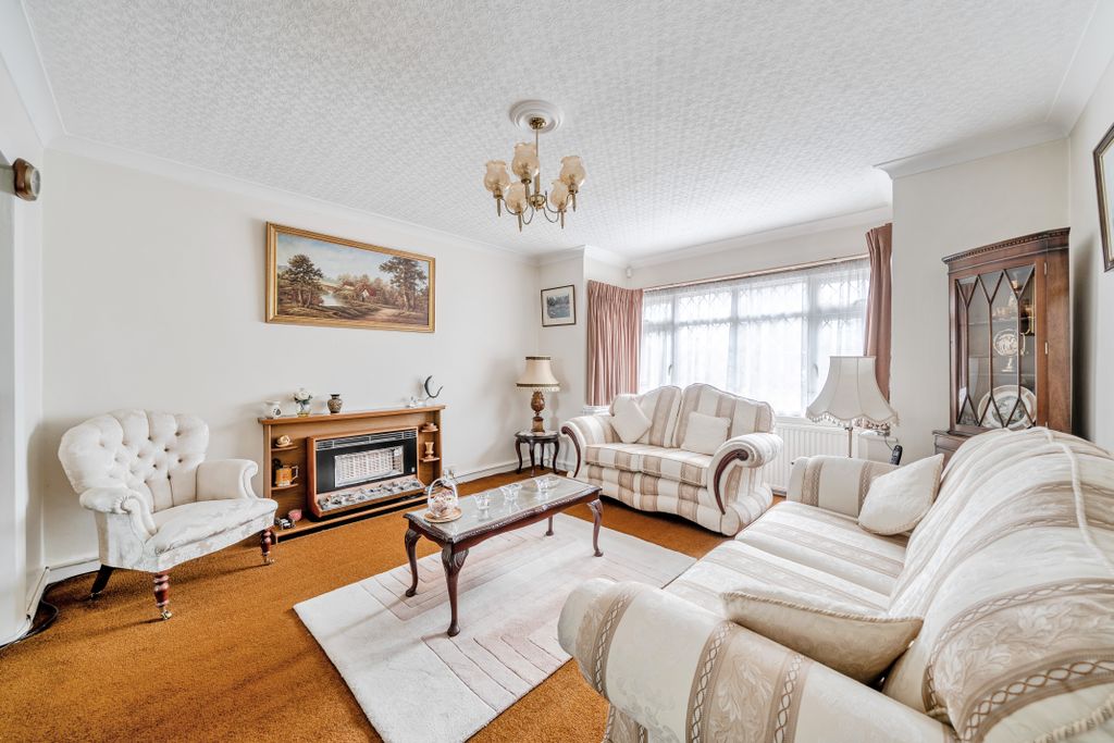 Property photo 2 of 15