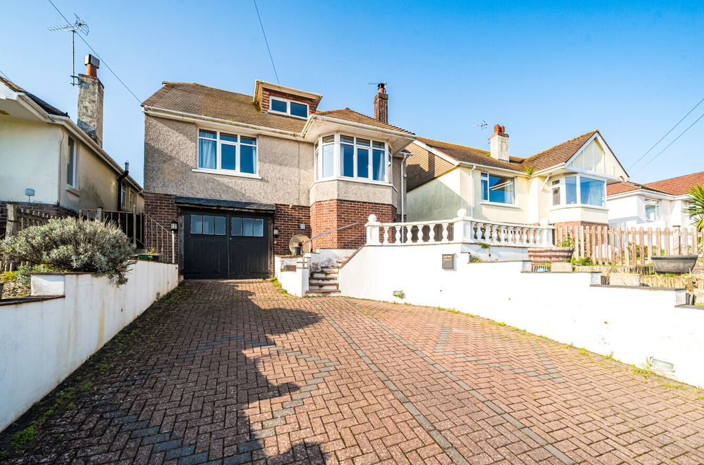 Property photo 1 of 25 1 - 1-69c0F0B78581c-1...