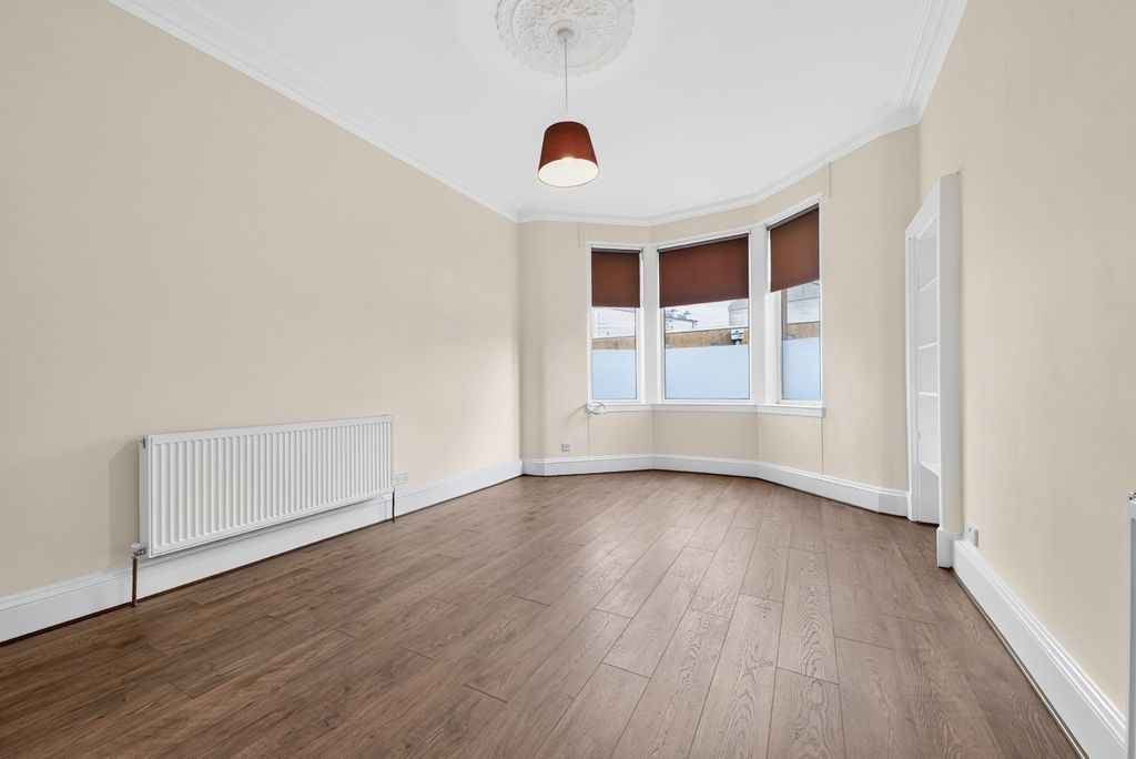 Property photo 3 of 18 Pbox-Img.Jpg