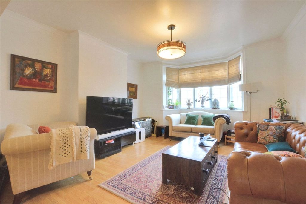 Property photo 2 of 15 Picture No. 03