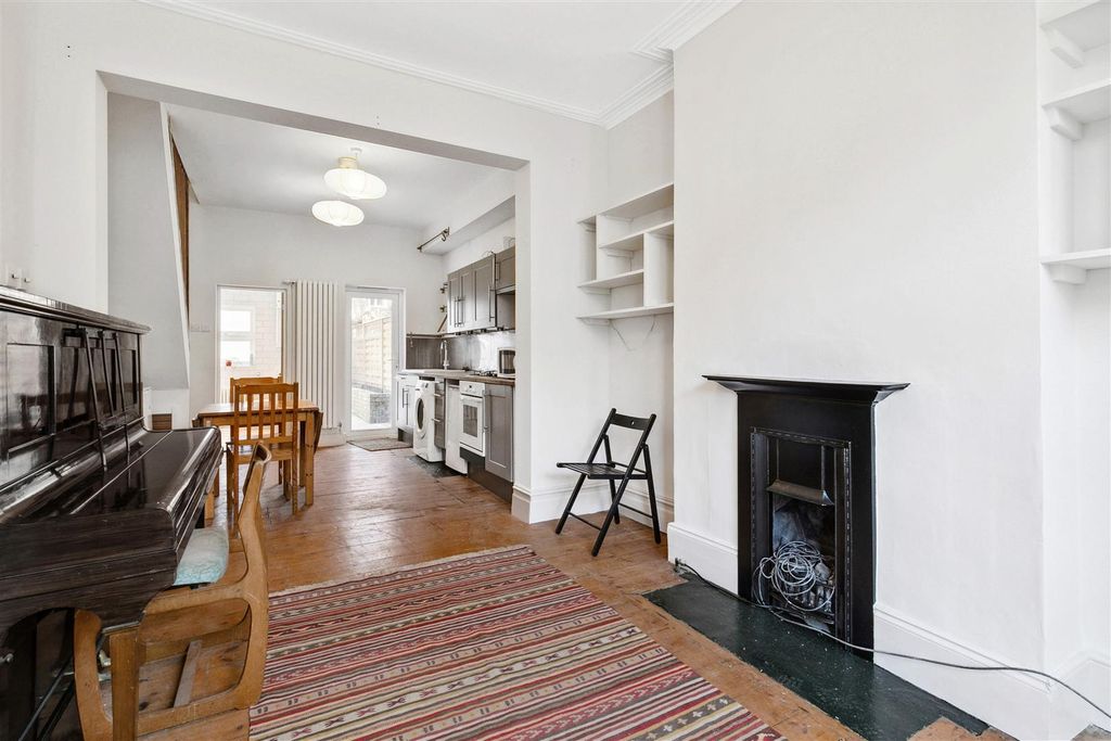 Property photo 1 of 11 55A Strathleven Road-2.Jpg