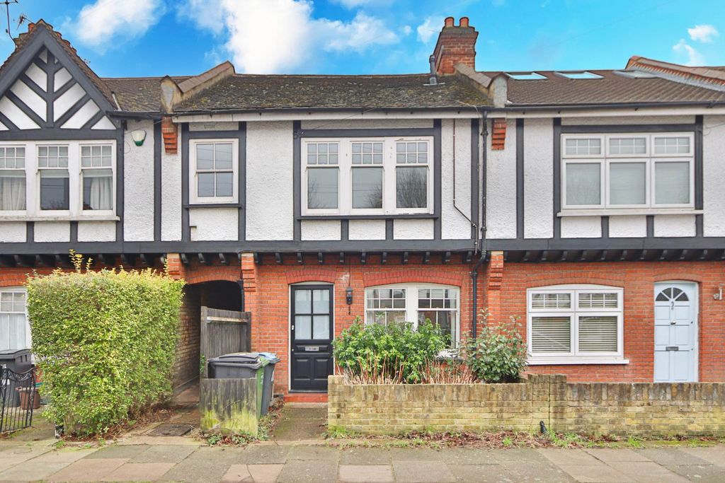 Property photo 1 of 11