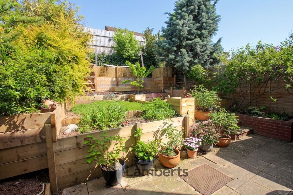 Property photo 2 of 20 Rear Garden