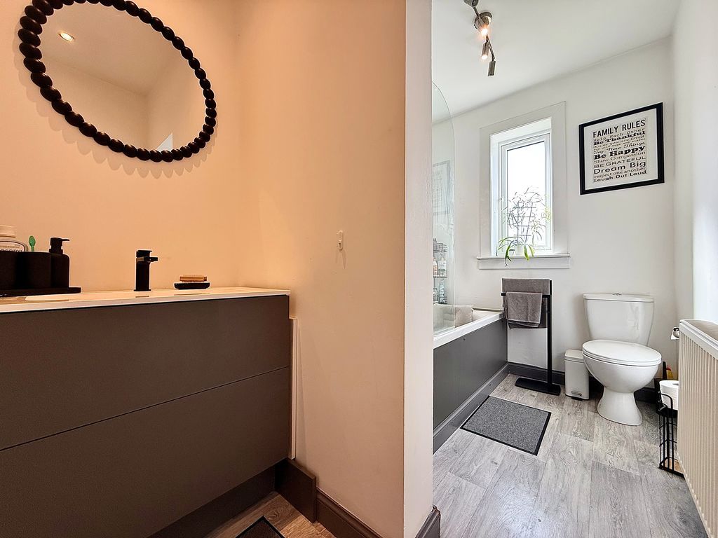 Additional image 13 of 3 bed flat for saleMochrum Avenue, Maybole KA19