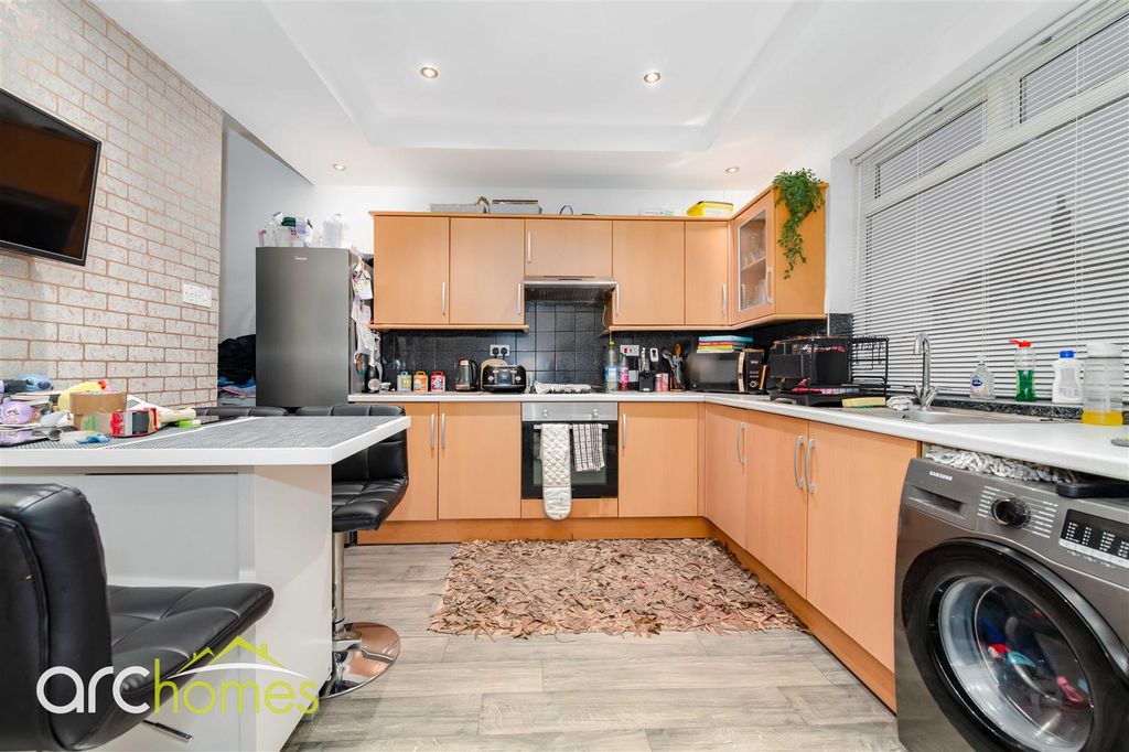 Property photo 2 of 6 Dsc_7699-Edit.Jpg