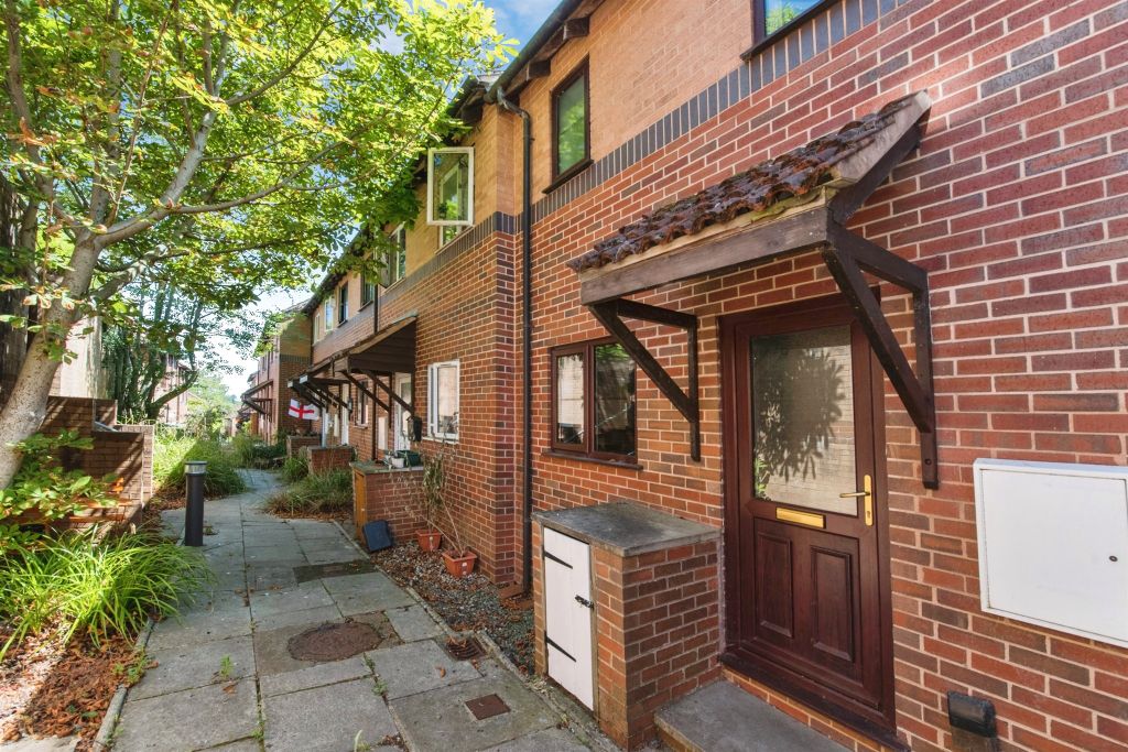 Property photo 1 of 13
