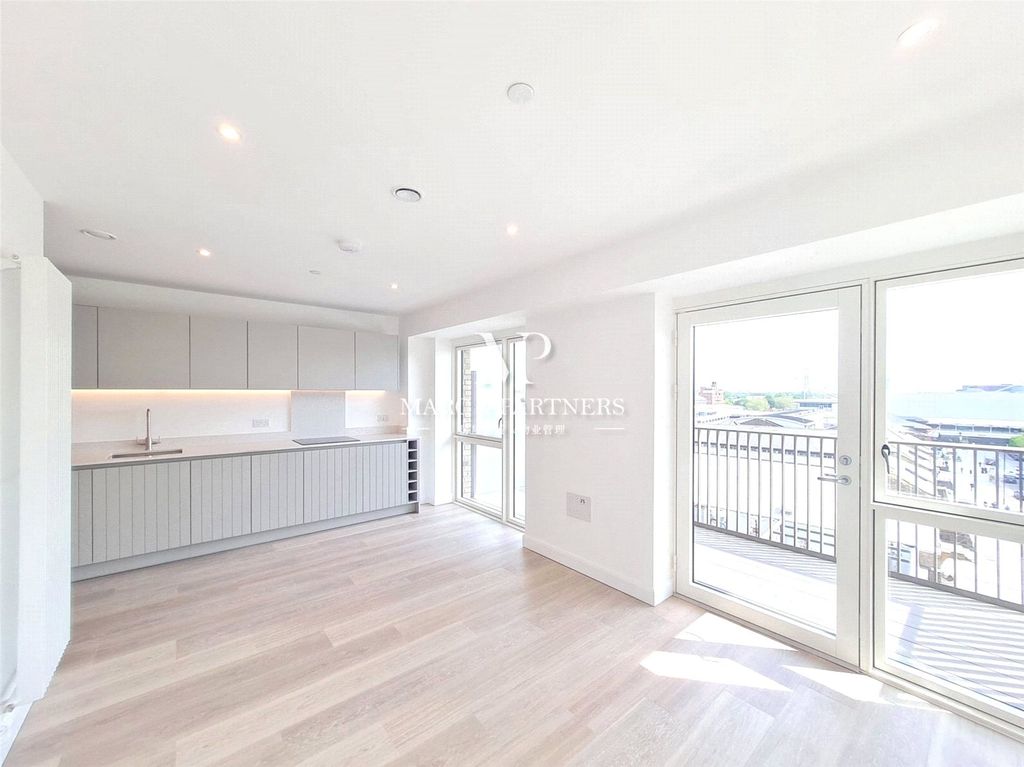 Property photo 1 of 14 Picture No. 22