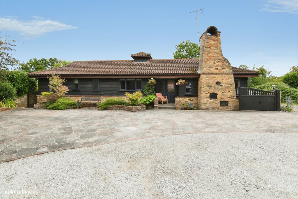 Property photo 1 of 44