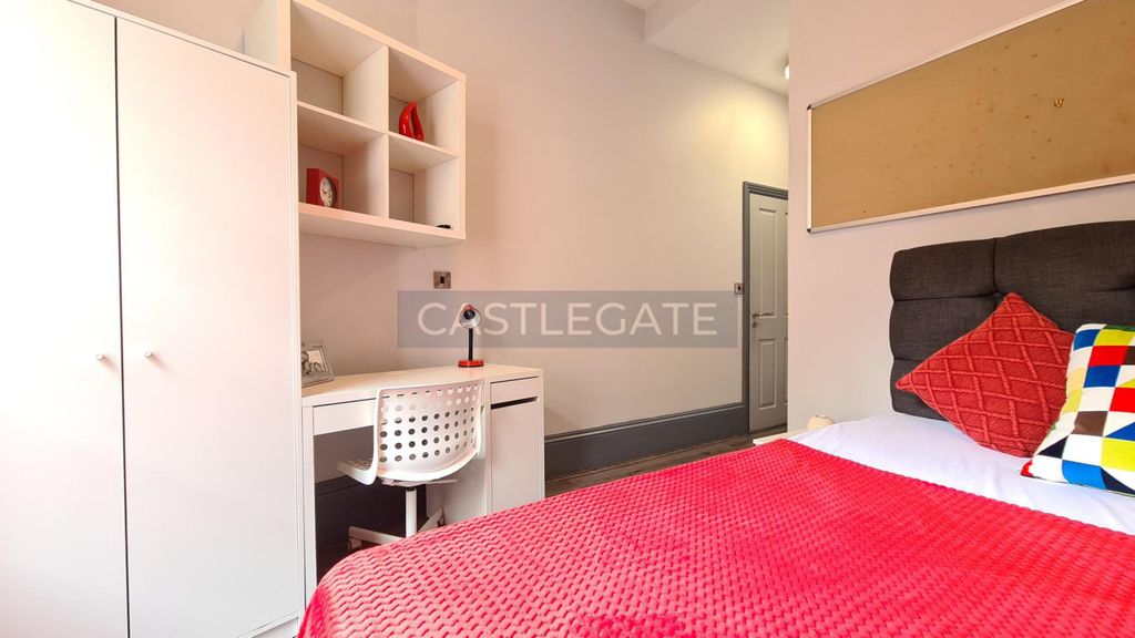 Property photo 3 of 12 Room 2.1.4 Merchants Hall (3)