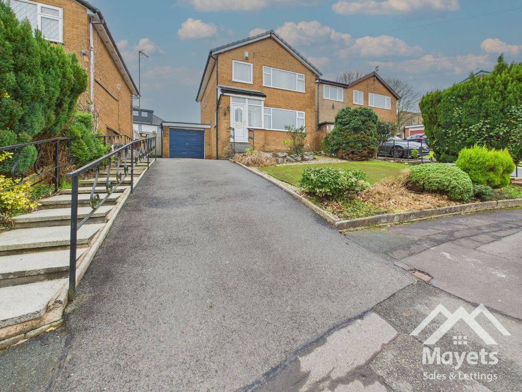 Property photo 1 of 24