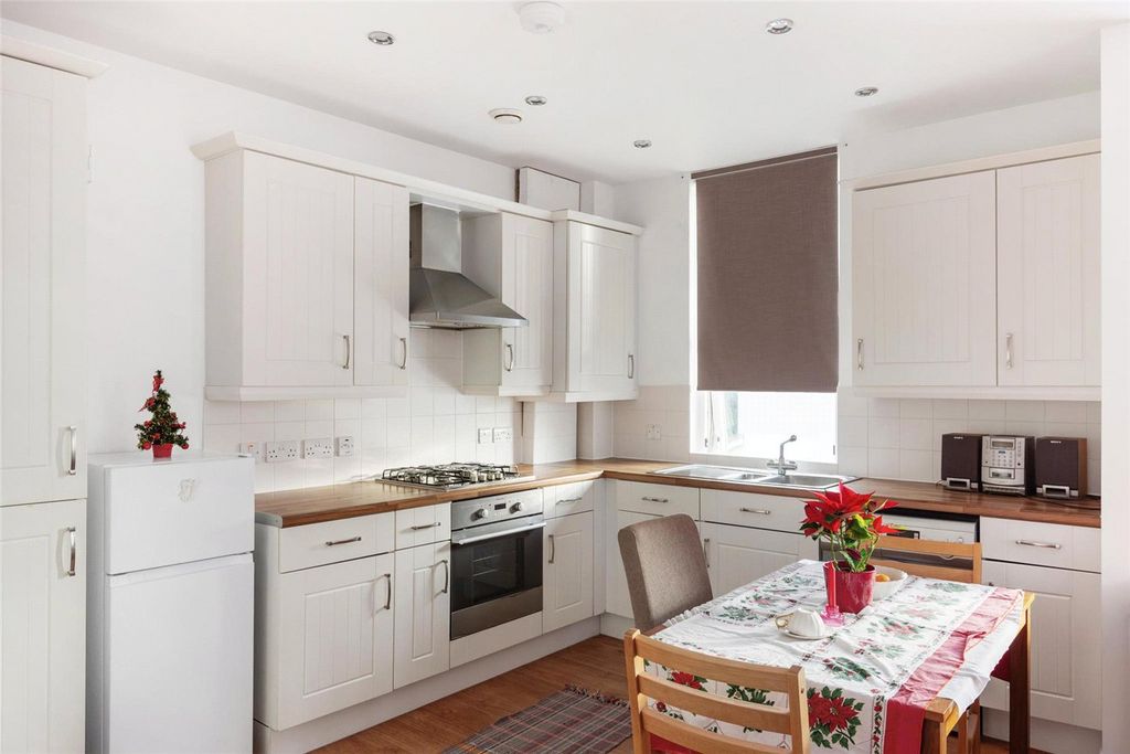 Property photo 3 of 10 Picture No. 08