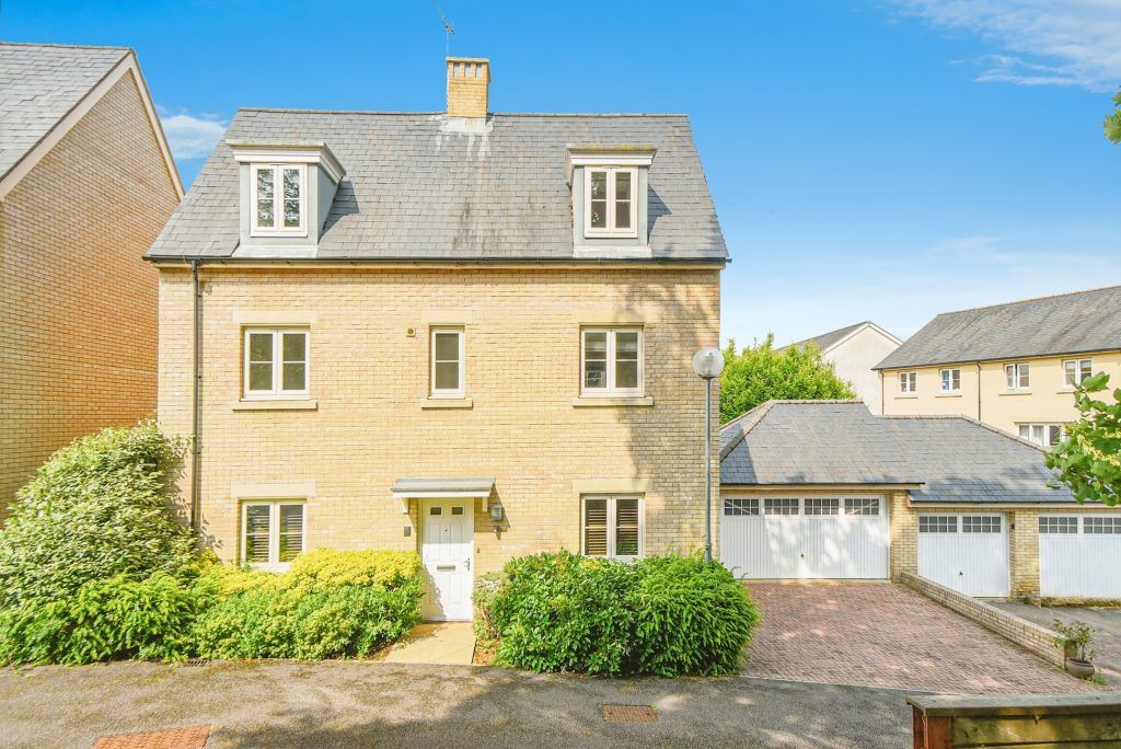 Property photo 1 of 9