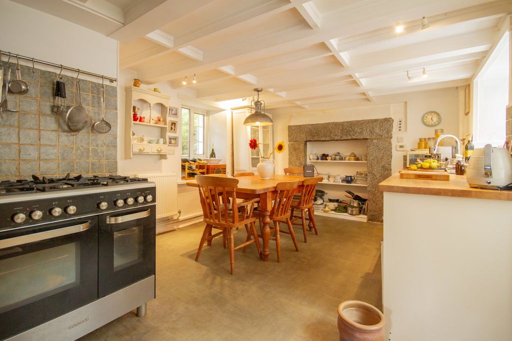Property photo 3 of 13 Tps 01726 217 888-27