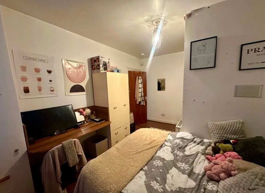 Property photo 1 of 7 Picture No. 06