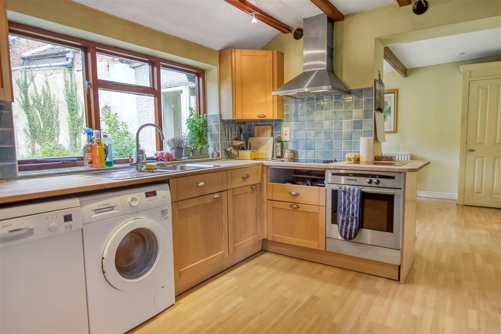 Property photo 3 of 17 Img_7443.Jpg