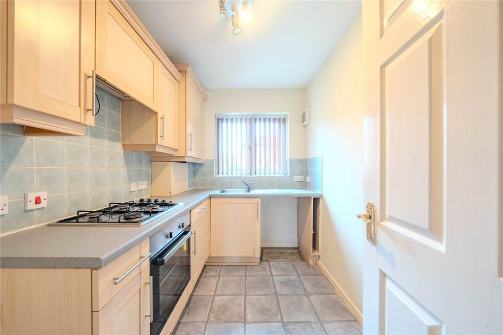 Property photo 3 of 12 Picture No. 19