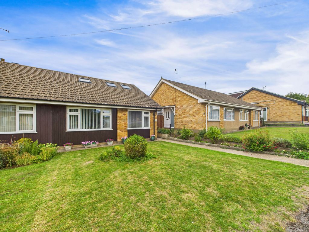 Property photo 1 of 17 Cam02909G0-Pr0458-Still035