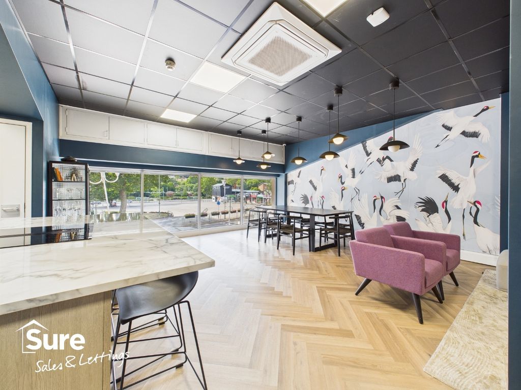 Property photo 2 of 12 4955271