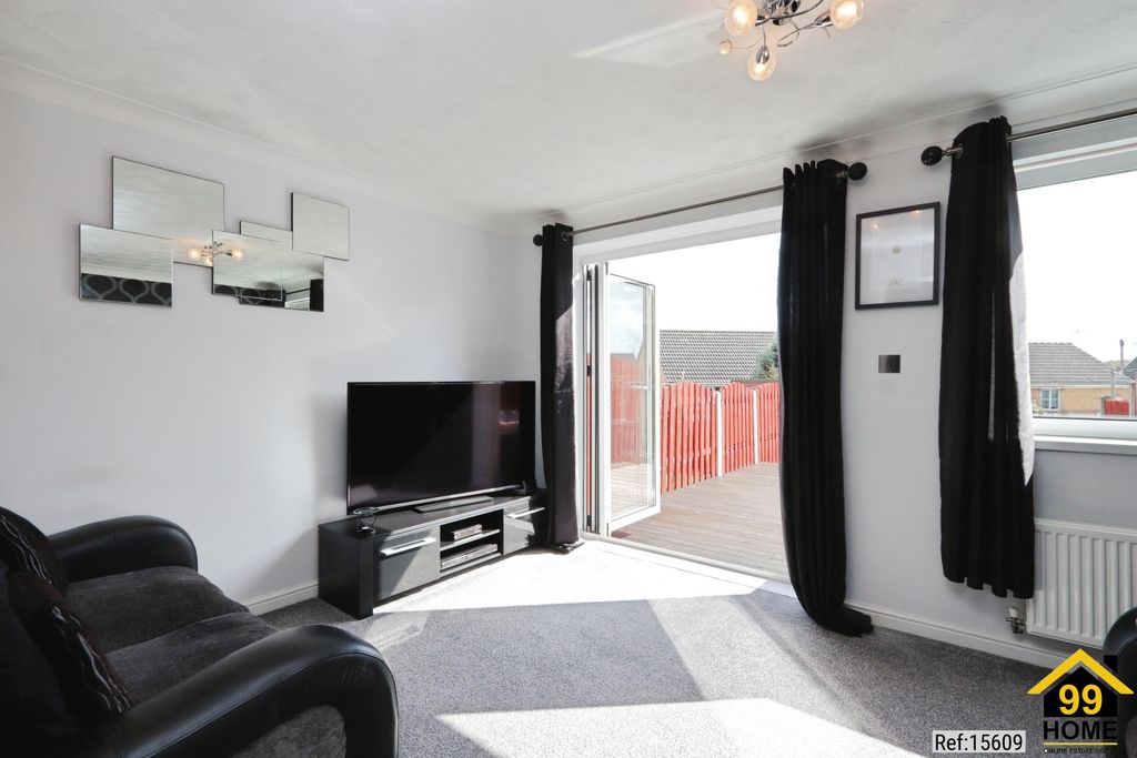 Property photo 3 of 20 Photo 2