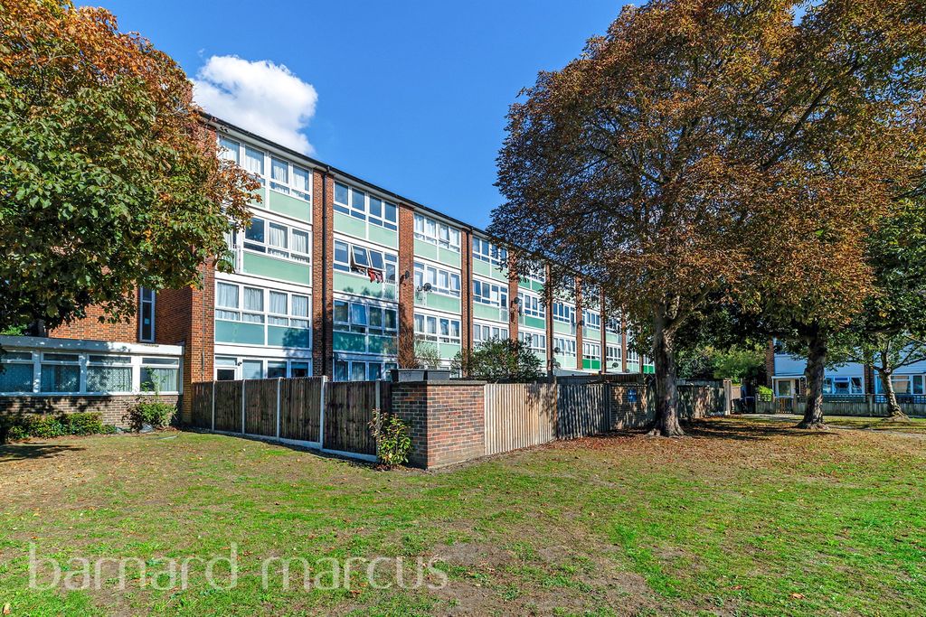 Property photo 1 of 9