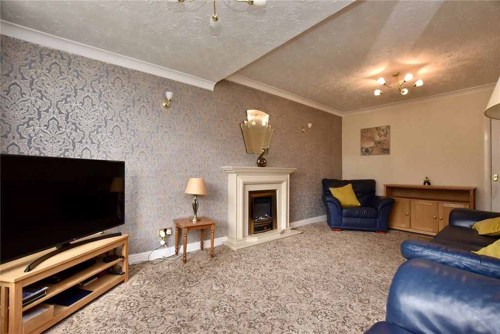 Property photo 3 of 20 Picture No. 16