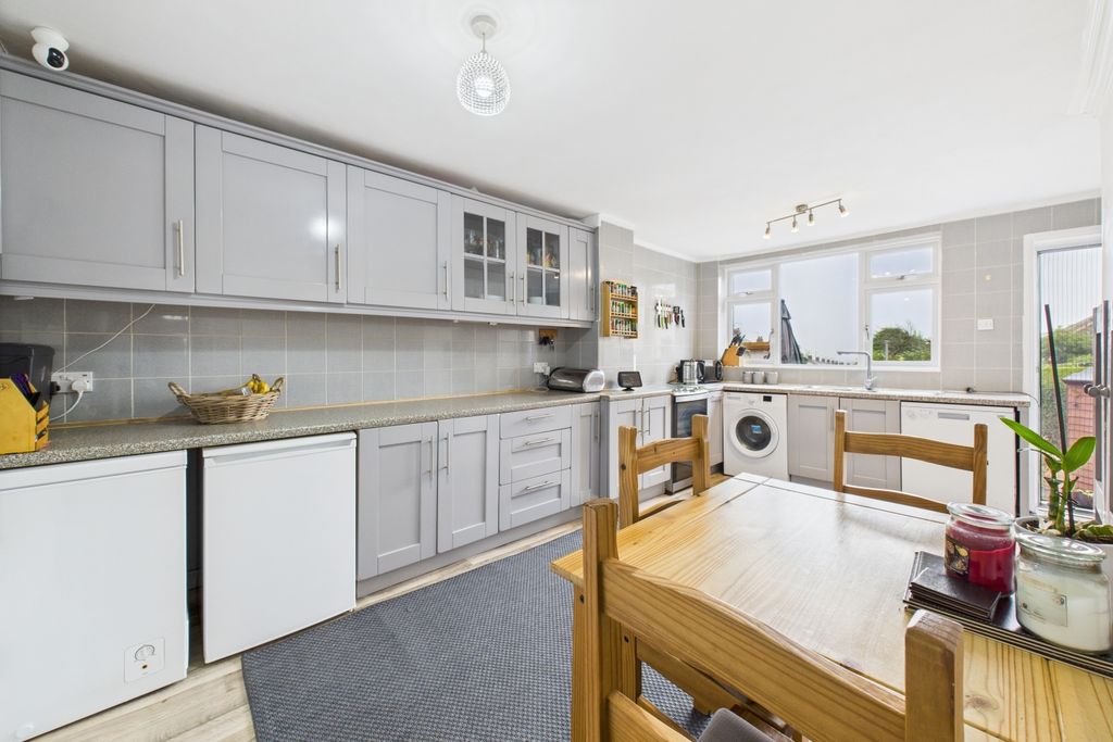 Property photo 2 of 20 Kitchen-Diner