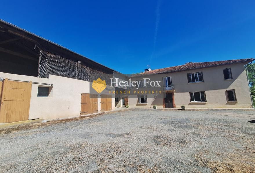 Property photo 1 of 15 Main Exterior View