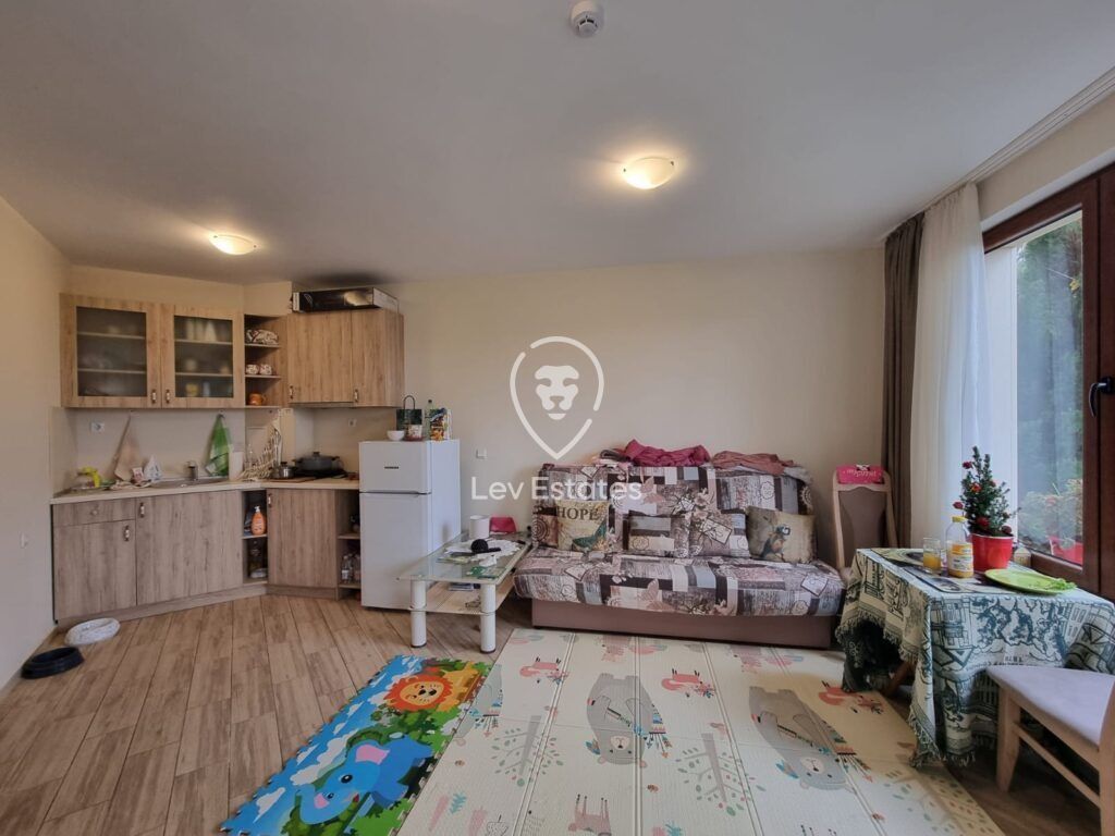 Property photo 3 of 14