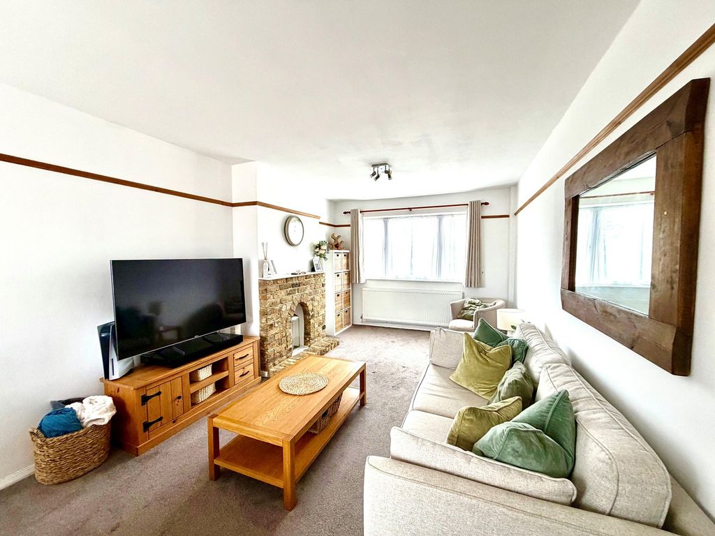 Property photo 2 of 8 Not Specified