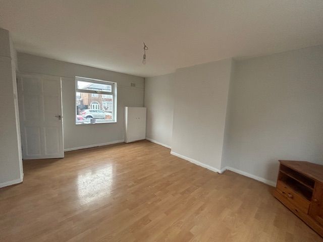 Property photo 3 of 26