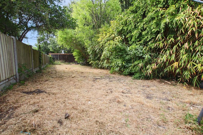Property photo 3 of 13 Photo 8