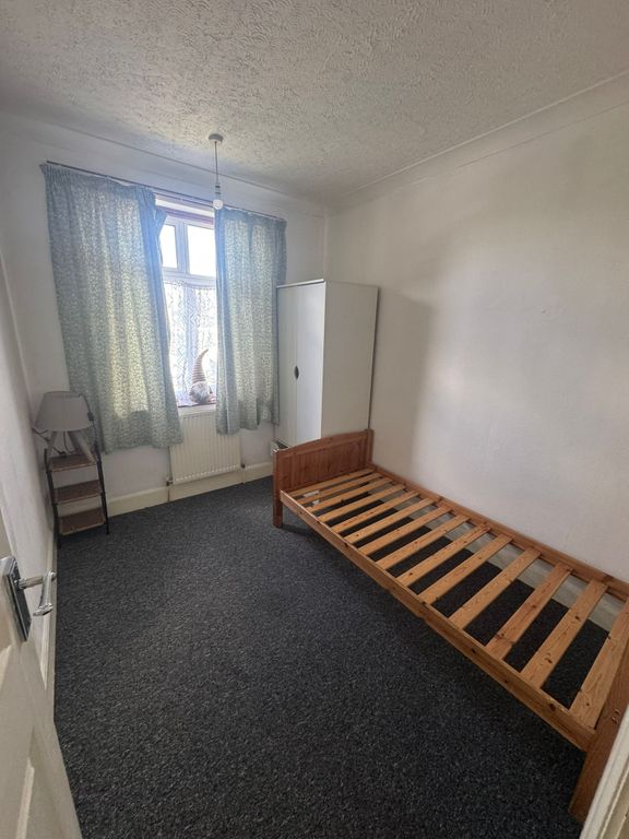 Property photo 2 of 8 Bedroom 2