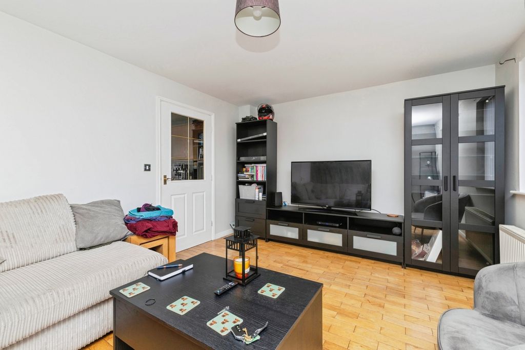 Property photo 3 of 14 Pbox-Img.Jpg