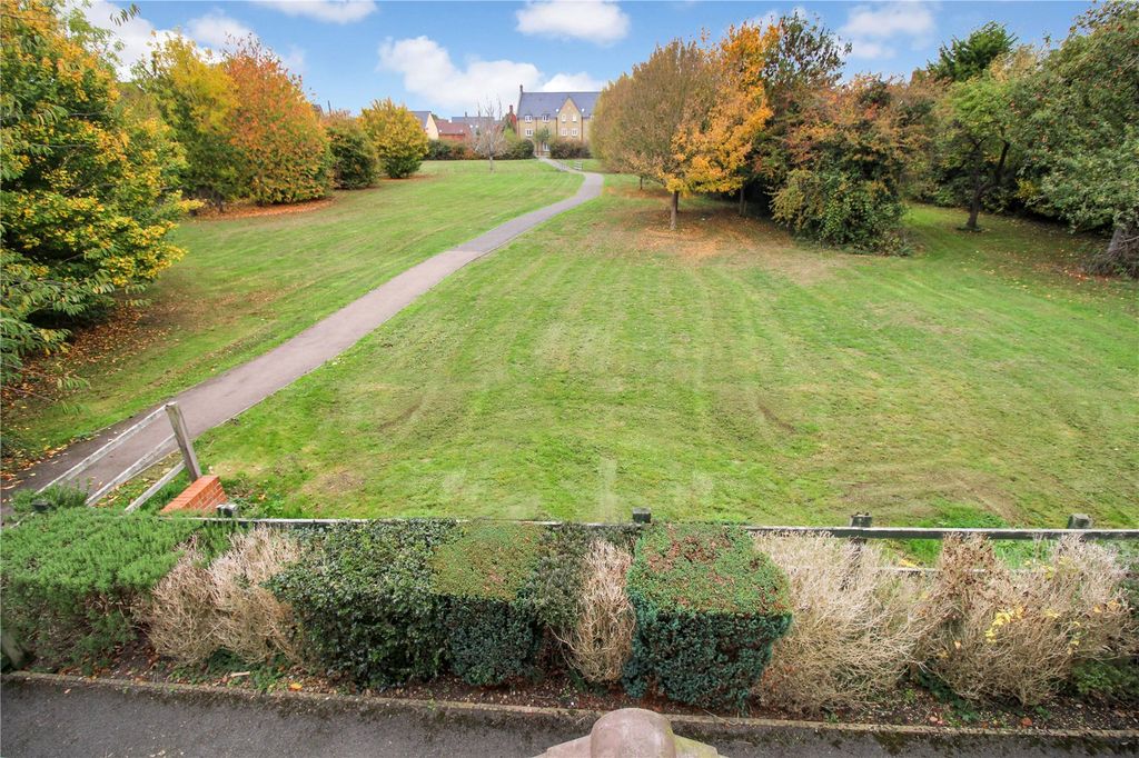 Property photo 3 of 25 Picture No. 09