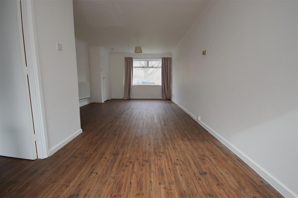 Property photo 3 of 10 Img_8338.Jpg