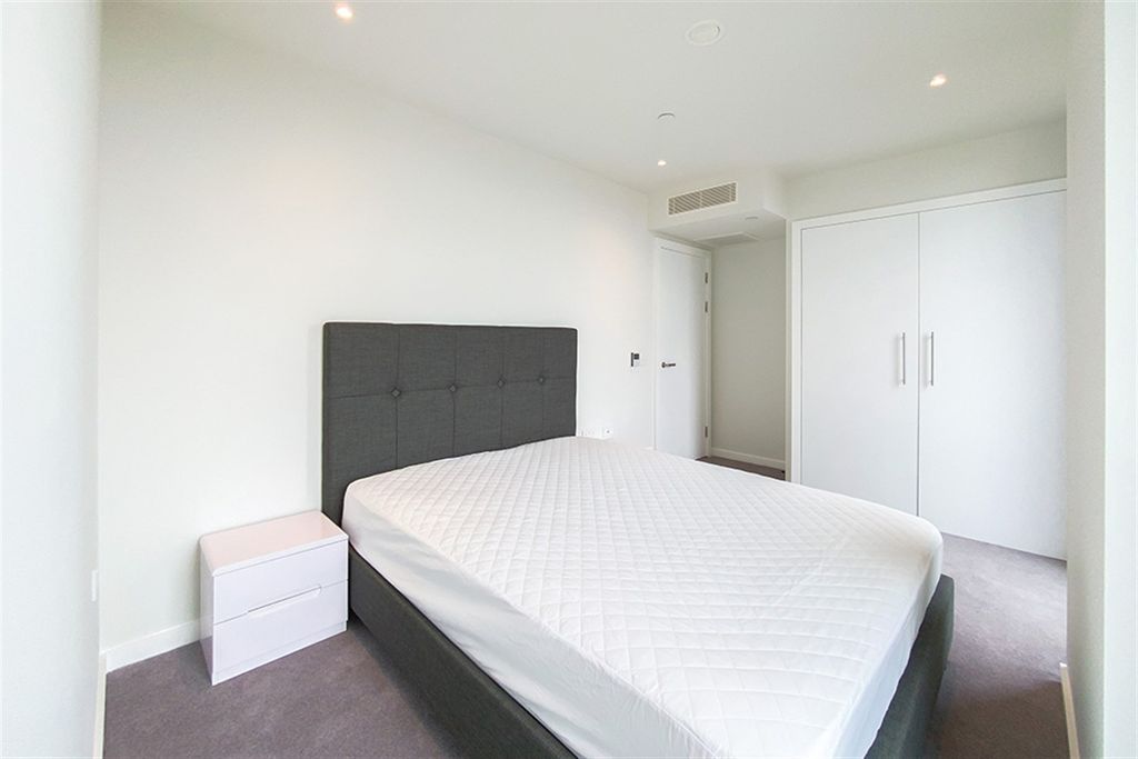 Property photo 3 of 14 (Main)