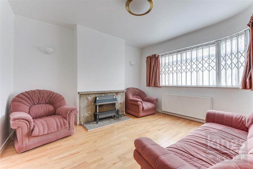 Property photo 2 of 15 Orchard Way Wm-17.Jpg