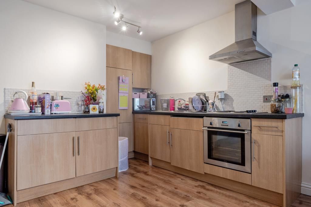Property photo 1 of 14 Kitchen
