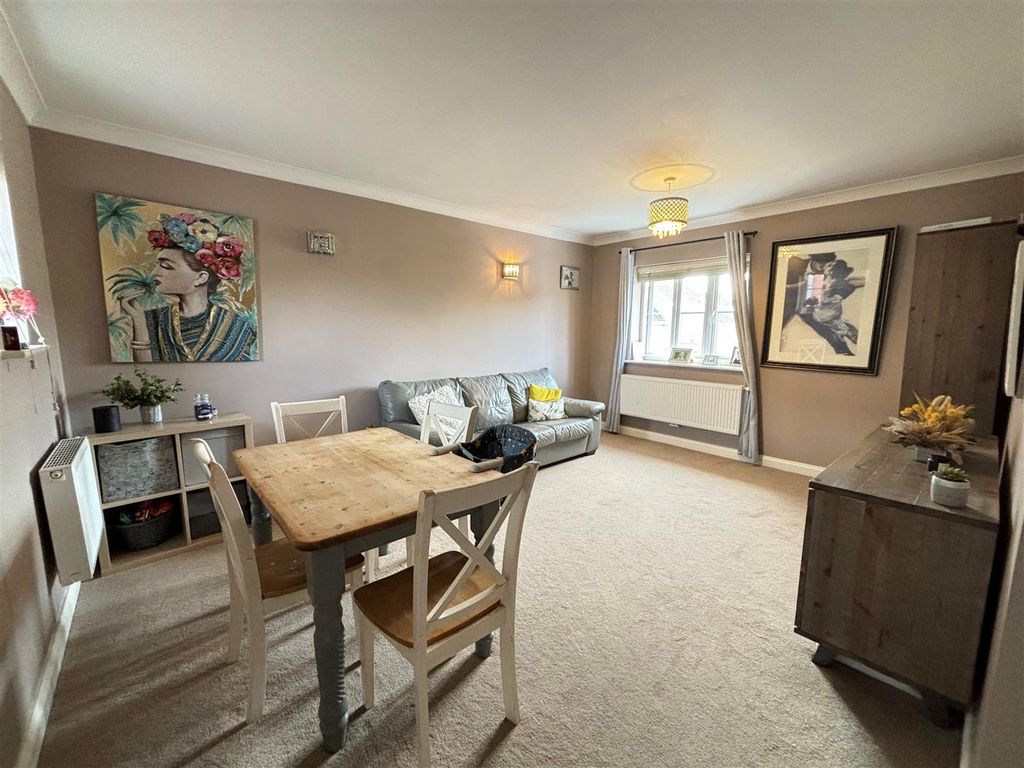 Property photo 2 of 10 06.Jpg