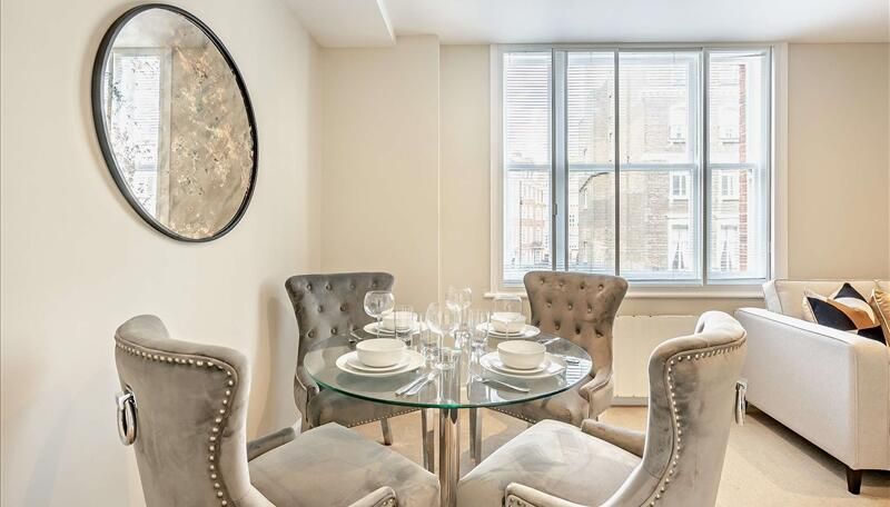 Property photo 3 of 9 Dining Room
