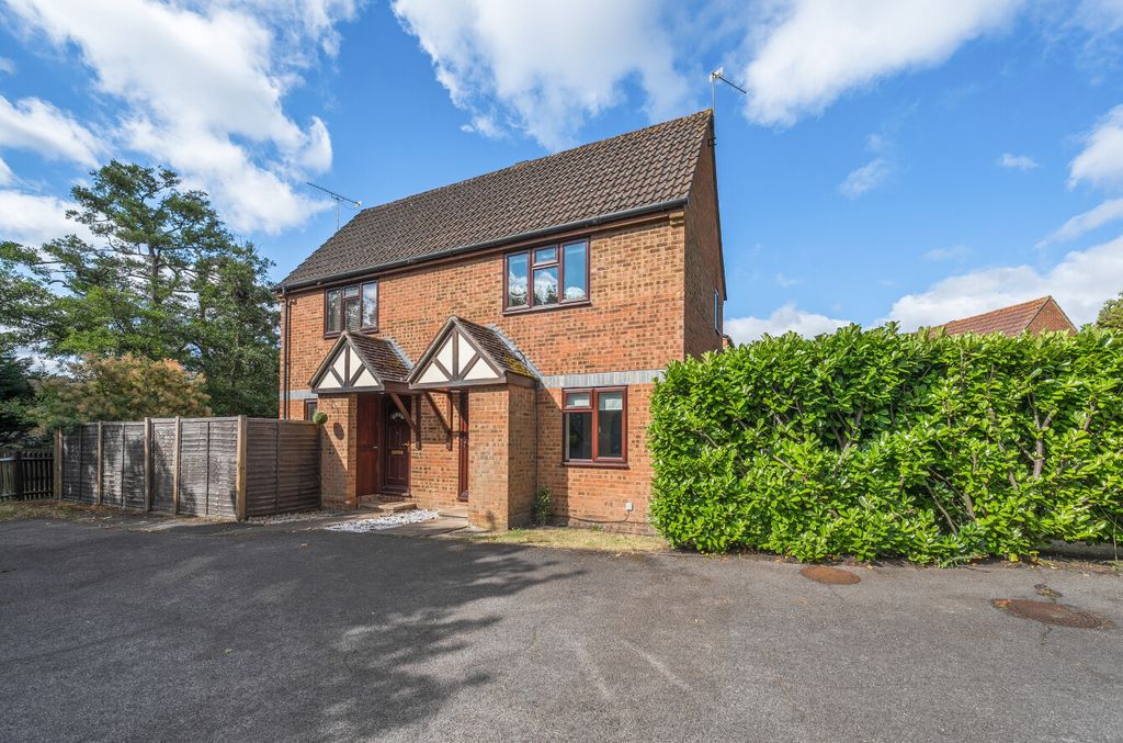 Property photo 1 of 11 1467344-21-19F1cd...