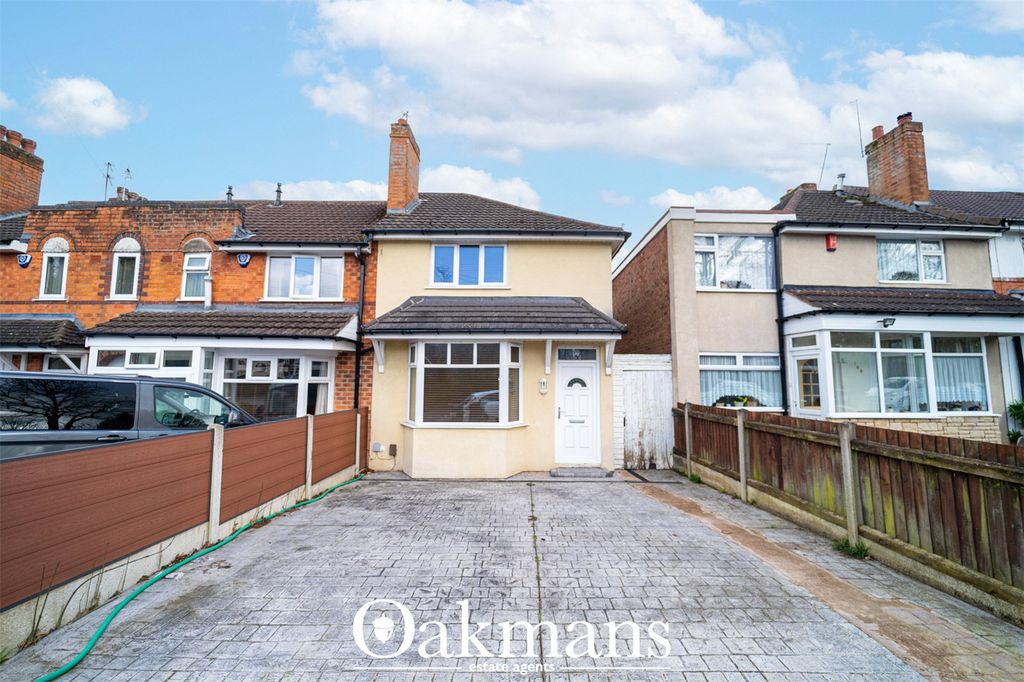 Property photo 2 of 17 Picture No. 15