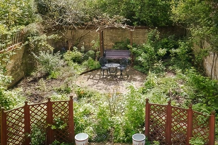 Property photo 3 of 12